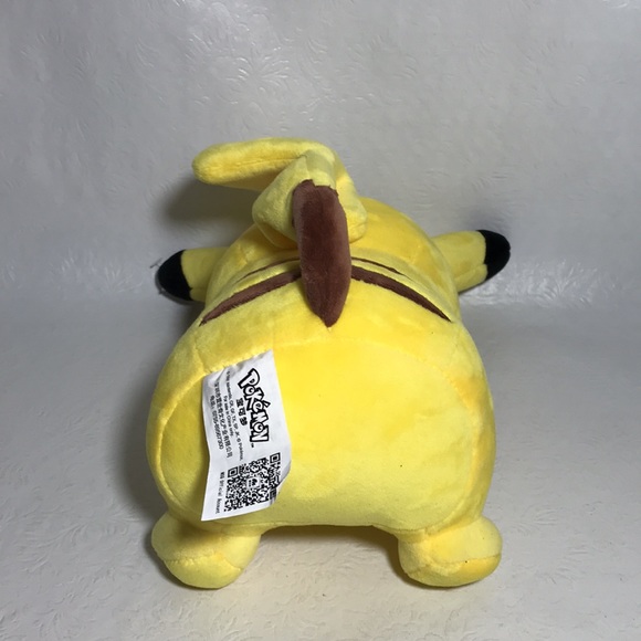 Pokemon Official 1997 Nintendo Pikachu Plush Toy 9.5” Tall - Picture 4 of 7